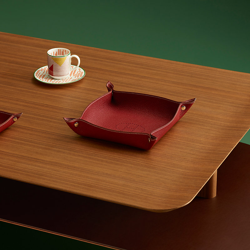 HERMES - 希少！ HERMES★エルメス Electrique change tray Hermes Classic Electrique Change Tray – MAISON de LUXE